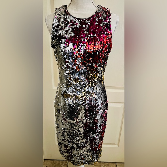 Badgley Mischka Dresses & Skirts - Badgley Mischka Sequin Dress. Size 6. NWT. Great stretch. Fully Lined.